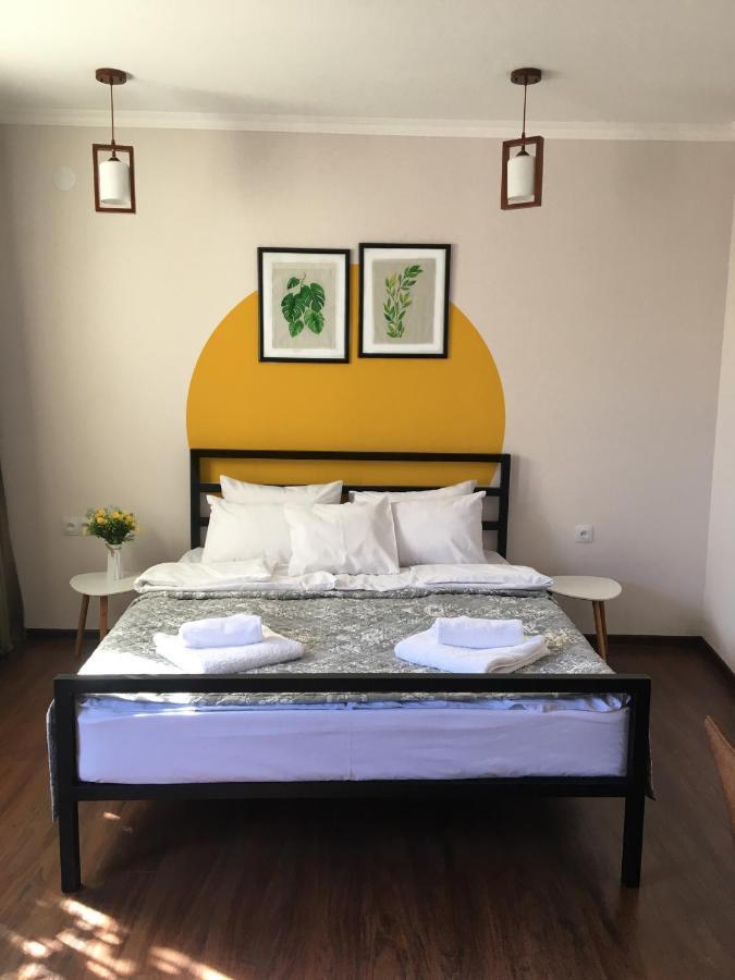 Big Three Apartments In Avlabari, Old Tbilisi ภายนอก รูปภาพ